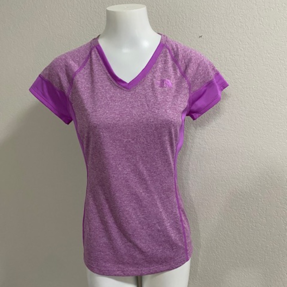NWT North Face Lavender Top Size Small
